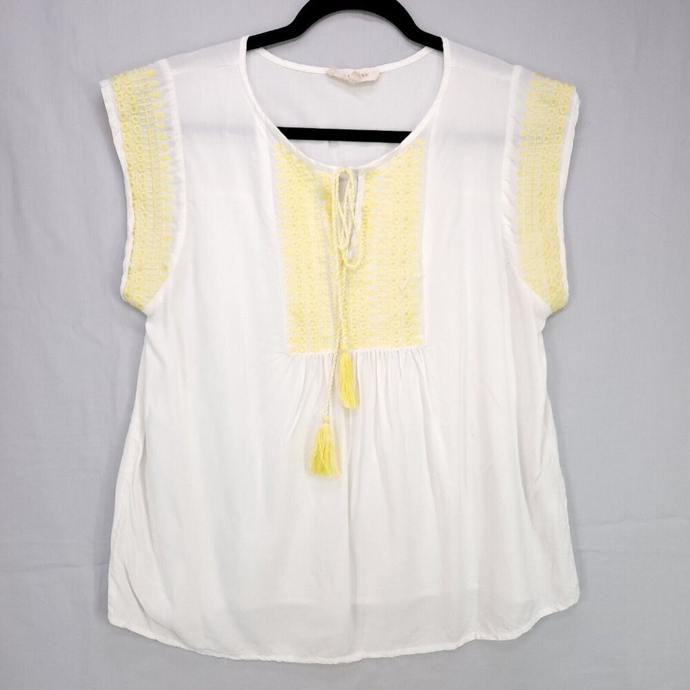 Solitaire Embroidered Blouse Womens Medium Boho Short Cap Sleeve Tassel